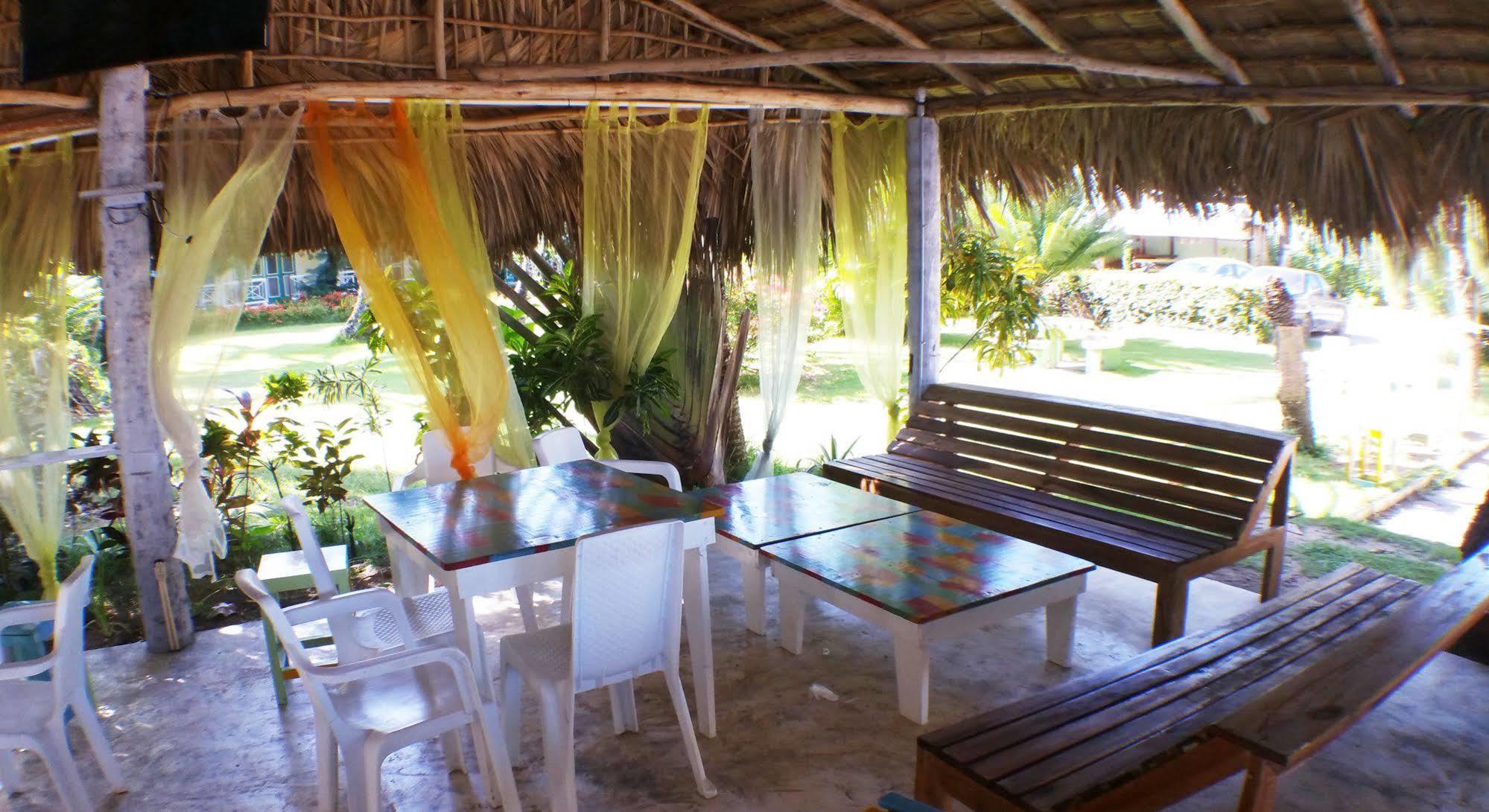Hotel Los Pinos Las Terrenas Exteriör bild